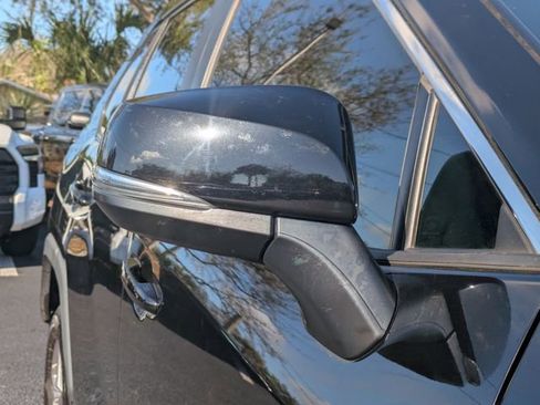 Used 2023 Toyota RAV4 XLE w/ Convenience Package image 10