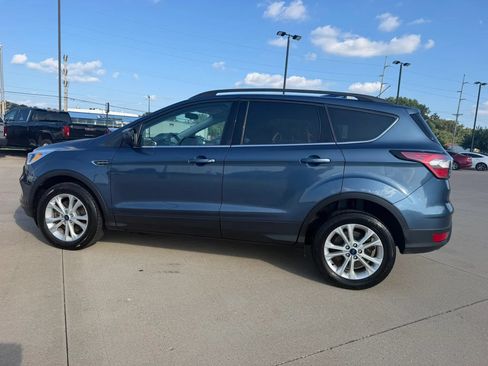 Used 2018 Ford Escape SE AWD/4WD image 9