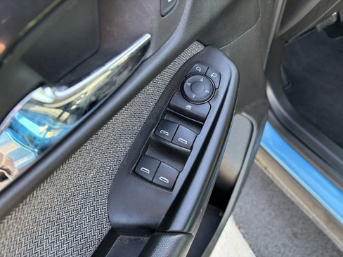 Used 2025 Chevrolet TrailBlazer LT AWD/4WD image 26