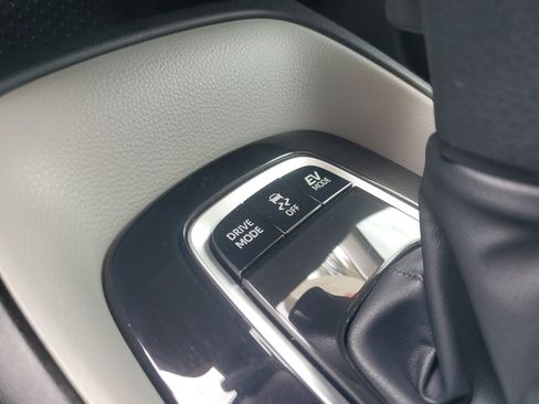 Certified 2023 Toyota Corolla LE w/ LE Convenience Package FWD image 31