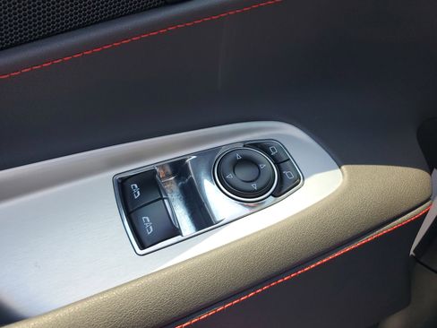 Used 2023 Chevrolet Corvette Stingray Coupe w/ 1LT image 13