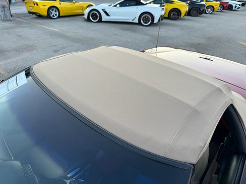 Used 2000 Chevrolet Corvette Convertible w/ Memory Pkg RWD image 41