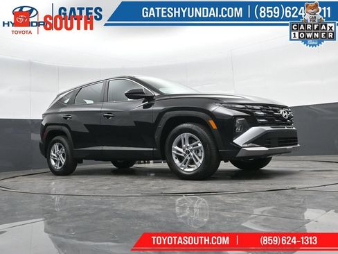 Used 2025 Hyundai Tucson SE AWD/4WD image 37