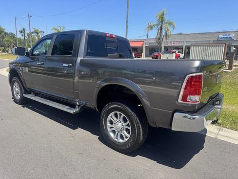 Used 2015 RAM 2500 Laramie w/ Convenience Group AWD/4WD image 5
