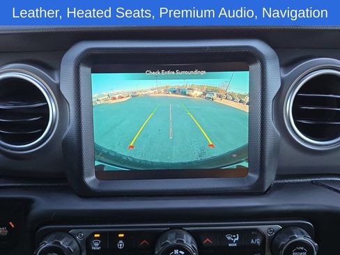 Used 2022 Jeep Wrangler Unlimited Rubicon w/ LED Lighting Group AWD/4WD image 24