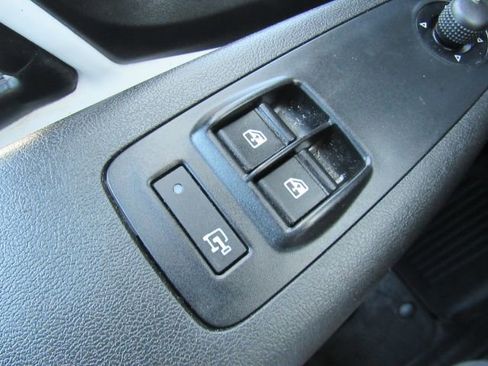 Used 2023 RAM ProMaster 2500 image 25