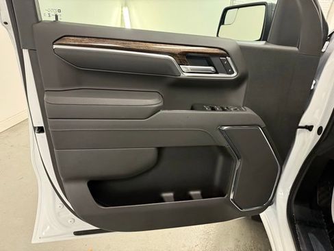 New 2026 GMC Sierra 1500 Elevation image 13
