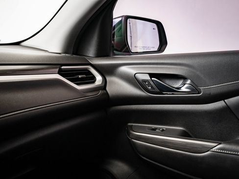 Used 2021 GMC Acadia SLT w/ Preferred Package image 40