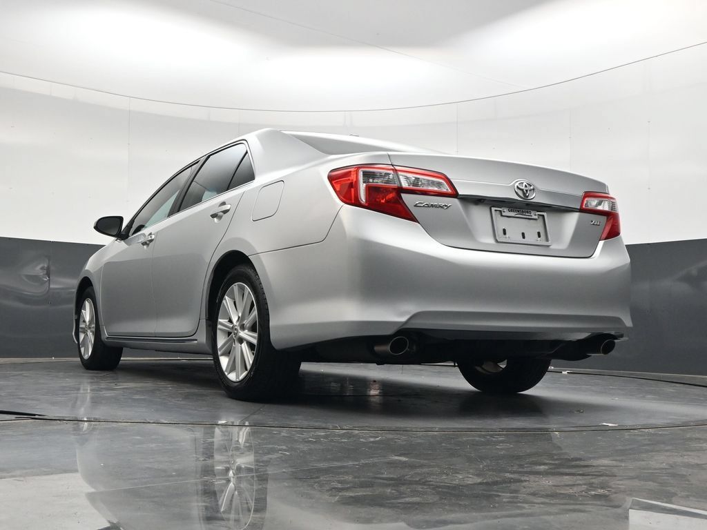 Used 2012 Toyota Camry XLE FWD image 36