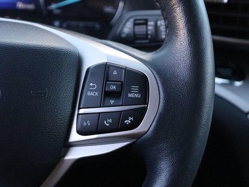 Used 2024 Ford Explorer XLT w/ Equipment Group 202A AWD/4WD image 14