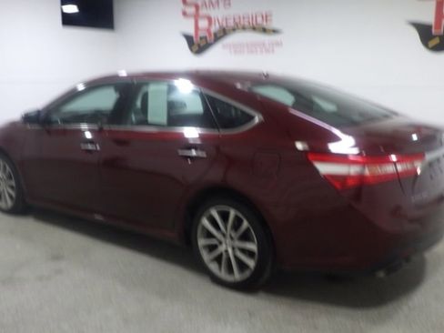 Used 2014 Toyota Avalon XLE Touring FWD image 2