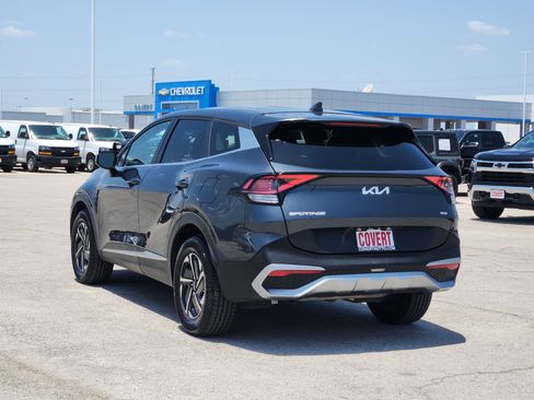 Used 2023 Kia Sportage LX AWD/4WD image 5