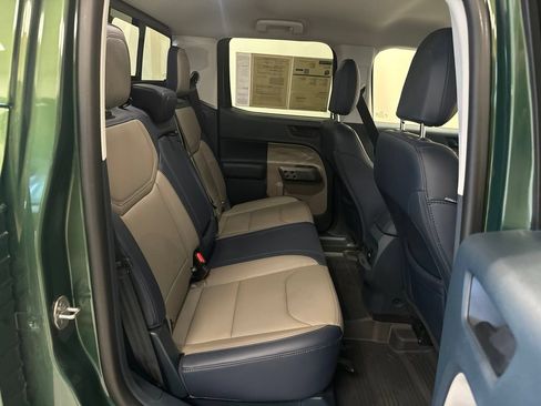 Used 2025 Ford Maverick Lariat w/ 4K Tow Package AWD/4WD image 20