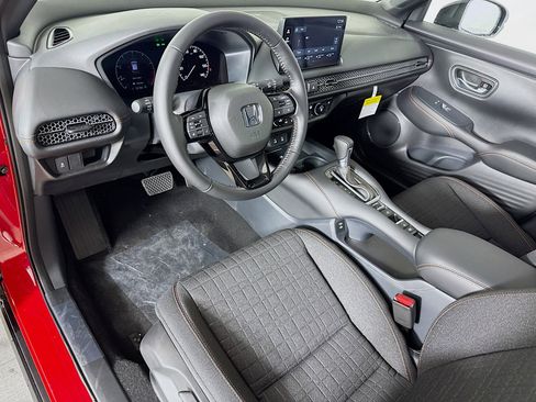 New 2026 Honda HR-V Sport image 8