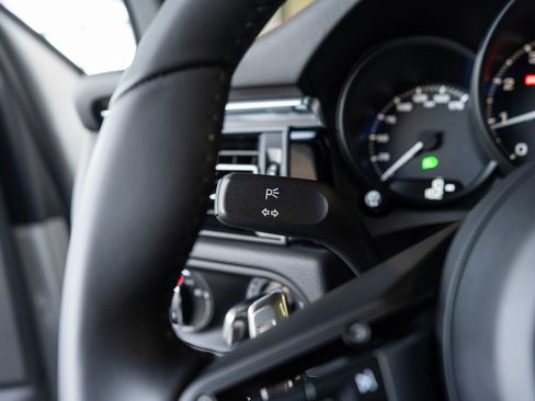 New 2026 Porsche Macan Turbo AWD/4WD image 20