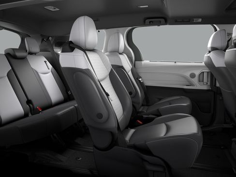 New 2026 Toyota Sienna XSE FWD image 21
