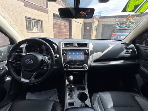 Used 2019 Subaru Outback 2.5i Limited AWD/4WD image 17