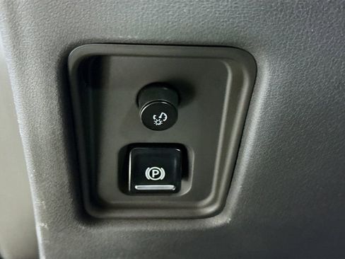 Used 2024 Chevrolet Corvette Stingray Coupe w/ Battery Protection Package image 10