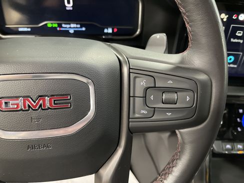 Used 2023 GMC Sierra 1500 AT4X image 21