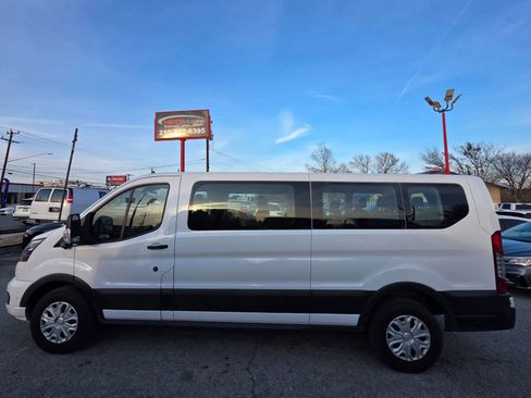 Used 2023 Ford Transit 350 XLT RWD image 6
