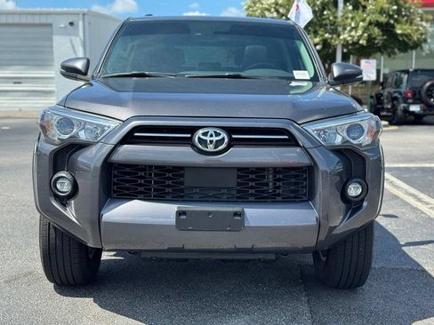 Used 2022 Toyota 4Runner SR5 Premium w/ Moonroof Package RWD image 4