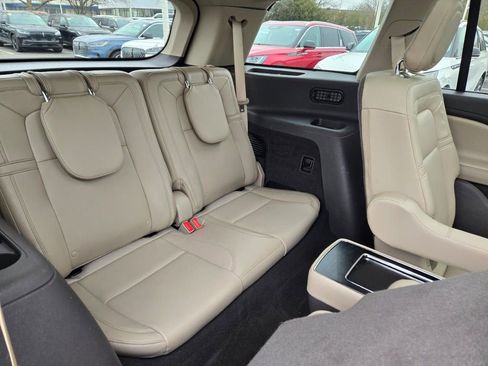 Used 2020 Lincoln Aviator Reserve w/ Equipment Group 201A image 11