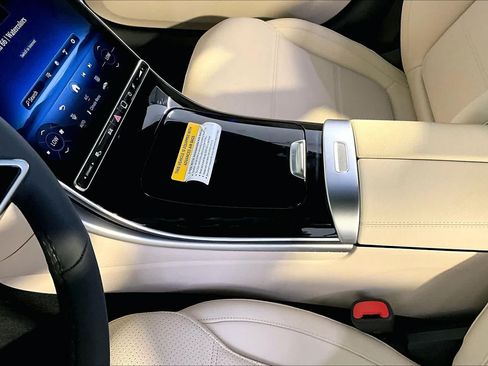 New 2026 Mercedes-Benz C 300 4MATIC Sedan image 10