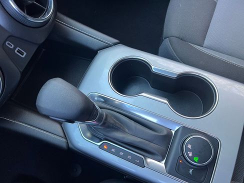 Used 2025 Chevrolet Blazer LT image 43