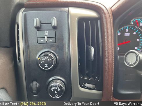 Used 2015 Chevrolet Silverado 1500 High Country image 19