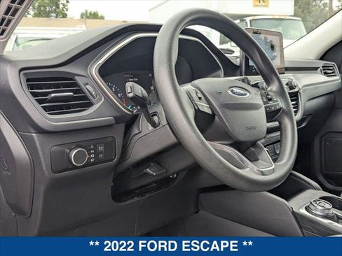 Certified 2022 Ford Escape SE FWD image 12