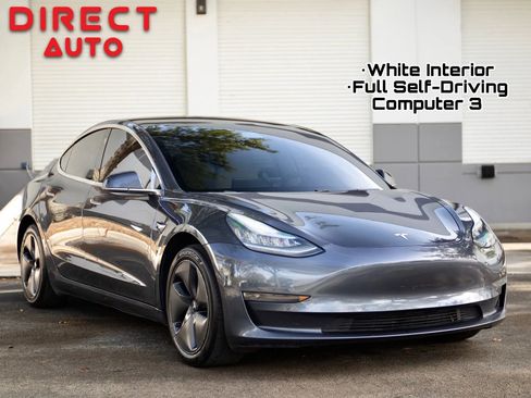 Used 2020 Tesla Model 3 Standard Range image 1