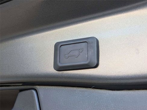 Certified 2023 Toyota RAV4 XLE w/ Convenience Package FWD image 11