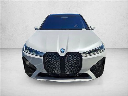 Used 2024 BMW iX xDrive50 w/ Sport Package AWD/4WD image 2
