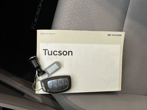 Used 2018 Hyundai Tucson Value AWD/4WD image 26