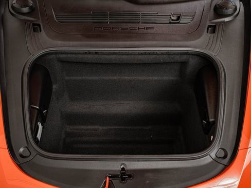 Used 2019 Porsche 718 Boxster image 34