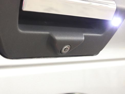 Used 2020 Ford F150 XLT w/ Equipment Group 302A Luxury image 14