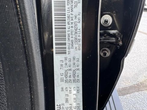 Used 2019 RAM 1500 Limited AWD/4WD image 19