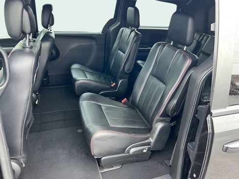 Used 2019 Dodge Grand Caravan GT FWD image 10