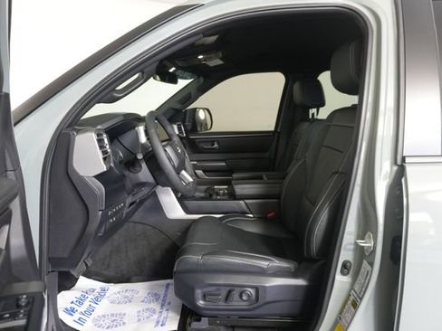 Used 2026 Toyota Tundra SR5 w/ SR5 Premium Package AWD/4WD image 24