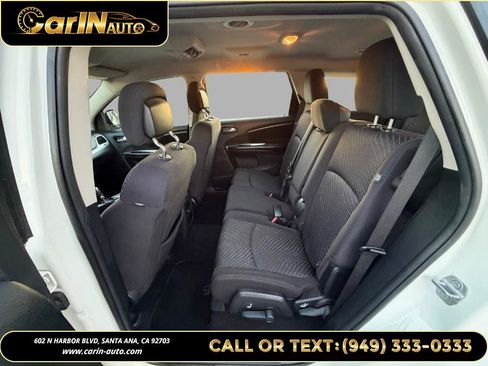 Used 2014 Dodge Journey American Value Package w/ Flexible Seating Group FWD image 14
