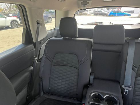 Used 2025 Nissan Pathfinder SV FWD image 42