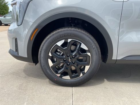 New 2026 Kia Sorento S AWD/4WD image 16