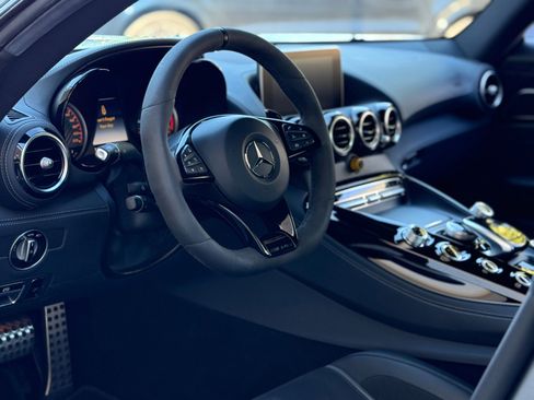 Used 2018 Mercedes-Benz AMG GT R image 78