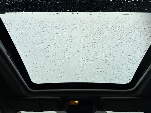 Used 2018 Subaru Forester 2.5i Limited image 23