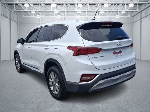 Used 2019 Hyundai Santa Fe SE AWD/4WD image 3