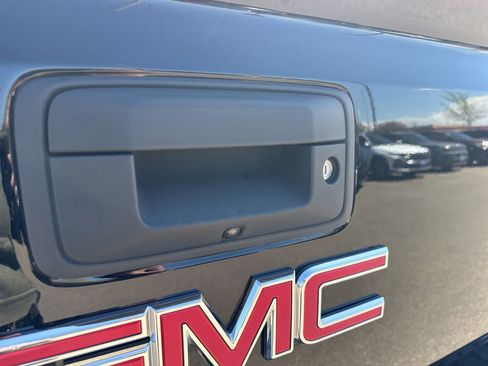 Used 2018 GMC Sierra 1500 Denali AWD/4WD image 7