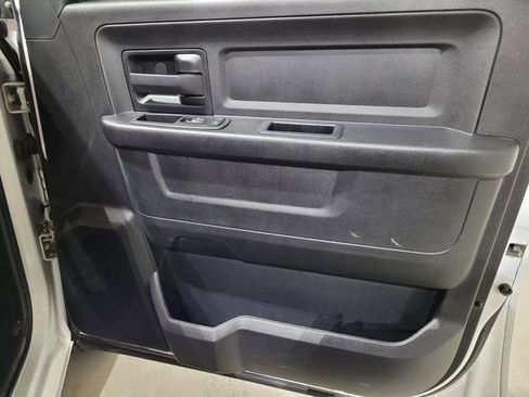 Used 2017 RAM 1500 ST w/ SXT Appearance Group image 48