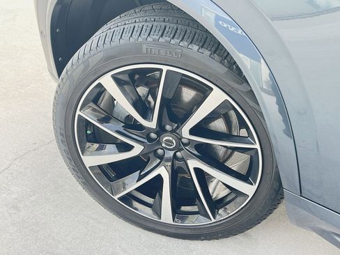 Used 2023 Volvo XC90 B6 Plus w/ Protection Package Premier image 12