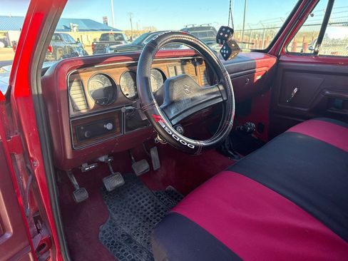 Used 1989 Dodge D/W Truck 100 image 16