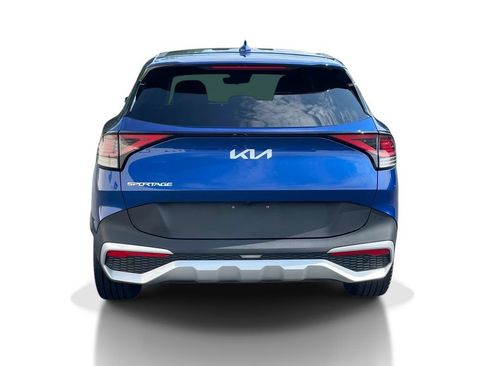 Used 2025 Kia Sportage EX FWD image 5